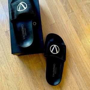 Valentino slides size 8(38)